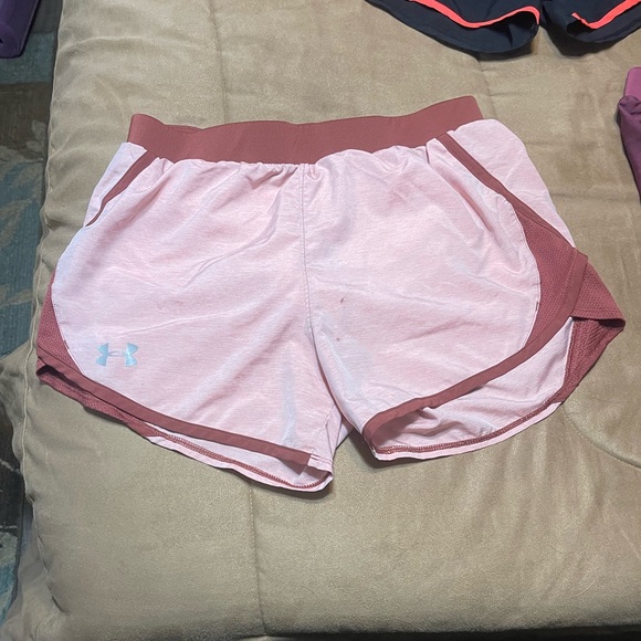 Under armor shorts - Picture 4 of 12